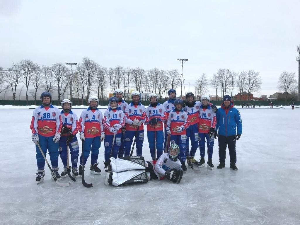 Сразу три королевские хоккейные команды стали победителями тура Первенства Московской области по хоккею с мячом.jpg