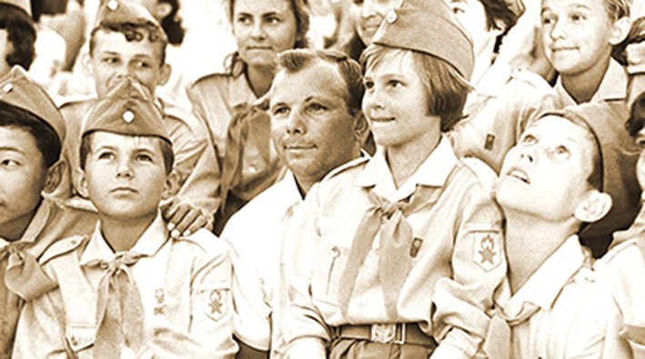 Гагарин в Артеке летом 1967 года.jpg