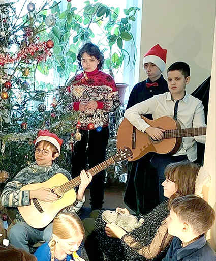 Песня-Вифлеемская-звезда-_полный-актерский-состав_.jpg