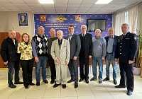 В Королёве сотрудники полиции поздравили ветеранов органов внутренних дел с профессиональным праздником