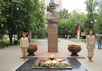 Покуда сердца стучатся — помните!