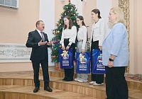 Елка желаний партии «Единая Россия» в Королеве: депутаты исполняют детские мечты 