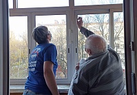 Волонтёры помогают жителям Королёва в бытовых вопросах Волонтёры помогают жителям Королёва в бытовых вопросах