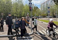 Сотрудница Госавтоинспекции в Королёве провела занятия для школьников в автогородке Сотрудница Госавтоинспекции в Королёве провела занятия для школьников в автогородке