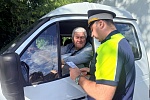 Сотрудники Госавтоинспекции в Королёве провели профилактические беседы с пожилыми водителями