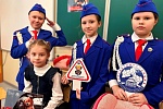Полицейский в Королёве провела акцию «Маленький пассажир – большая ответственность!» Полицейский в Королёве провела акцию «Маленький пассажир – большая ответственность!»